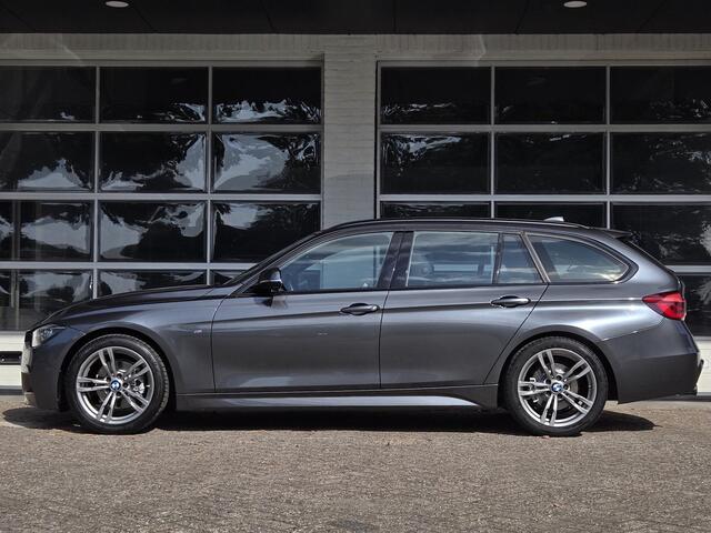 BMW 3-SERIE Touring 318i M Sport Edition | LEDER | NAVIGATIE PROFF. | STOELVERWARMING | TREKHAAK |
