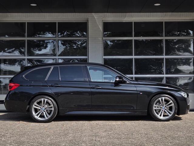 BMW 3-SERIE Touring 320i M SPORT | SPORTSTOELEN | LEDER | SHADOW LINE | NAVIGATIE | STOELVERWARMING |