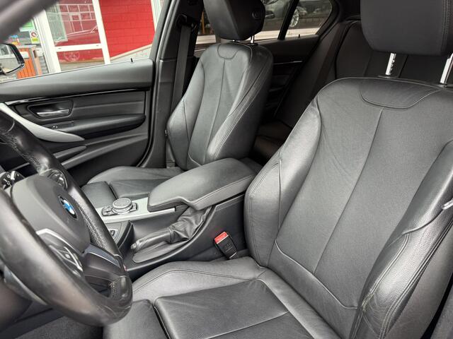 BMW 3-SERIE 330e Centennial High Executive M-pakket, Lederen bekl, Navigatie, Climate contr, etc..!!