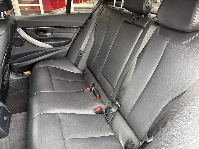 BMW 3-SERIE 330e Centennial High Executive M-pakket, Lederen bekl, Navigatie, Climate contr, etc..!!