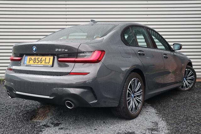 BMW 3-SERIE M-Sport M Schaalstoelen / Dravit Grau / HiFi / Camera /