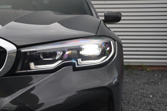 BMW 3-SERIE M-Sport M Schaalstoelen / Dravit Grau / HiFi / Camera /