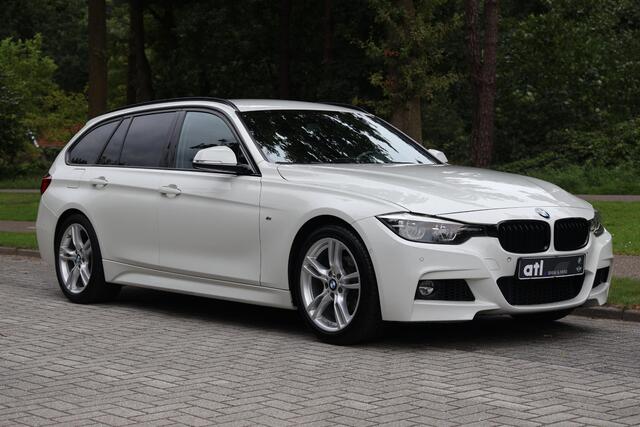 BMW 3-SERIE Touring 318i M Sport Corporate Lease M-Sportpakket, Afneembare trekhaak, LED, Navigatie, Hydro-besturing, Achteruitrijcamera, Sportstoelen, Stoelverwarming, Parkeerassistent, DAB, etc.