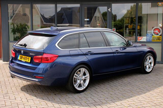 BMW 3-SERIE Touring 320i Luxury Edition | Leer | NaviPro | Stoelverwarming | Dealeronderhouden