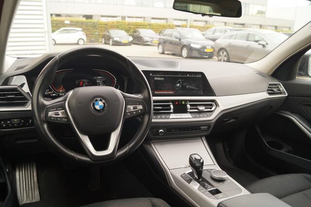 BMW 3-SERIE 318d Executive