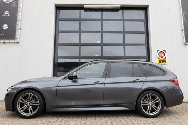 BMW 3-SERIE Touring 318i M Sport Edition ?Trekhaak?Leder?NAV