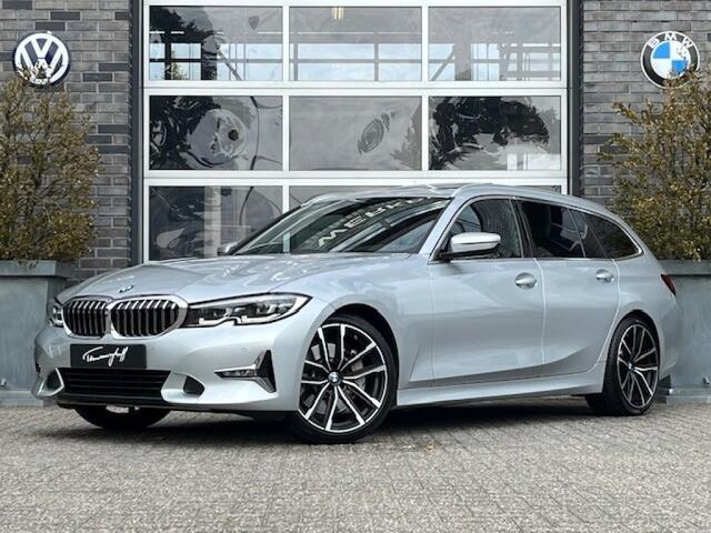 BMW 3-SERIE 330I TOURING - PANO - LEDER - EL. TREKH. - ORG. NL.
