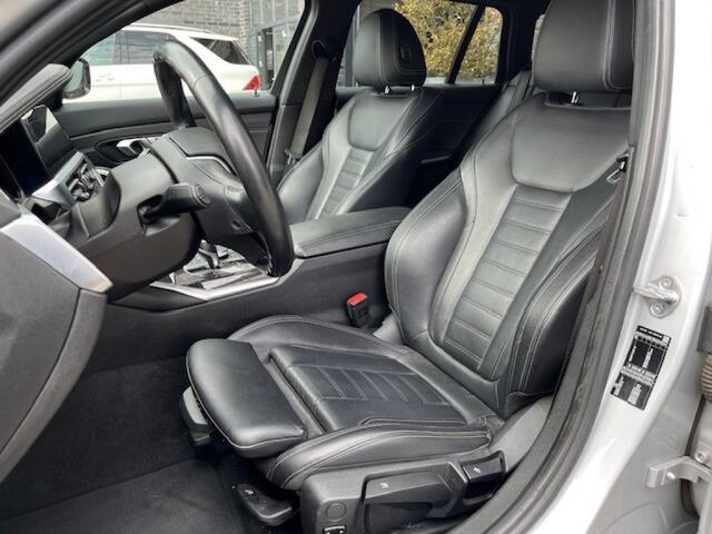 BMW 3-SERIE 330I TOURING - PANO - LEDER - EL. TREKH. - ORG. NL.