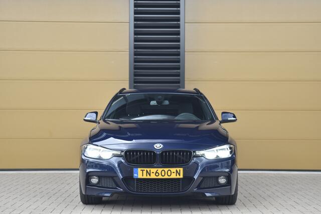 BMW 3-SERIE Touring 320i M Sport Edition * M Sportpakket * Surround view * Head-up * HIFI * LED *