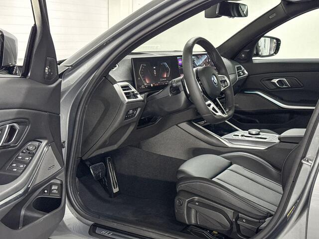 BMW 3-SERIE Sedan 330e | M-Sport Pro | Innovation Pack | Comfort Pack | Driving Assistant Professional | Harman/Kardon | Schuif-/Kanteldak | Comfort Access