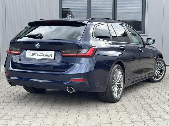 BMW 3-SERIE Touring 330e Business Edition Plus 292 pk | Head up | Laser licht | Keyless