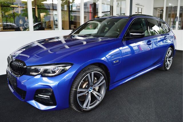 BMW 3-SERIE Touring 330e Hybride M-Sportedition | M-Stoelen !
