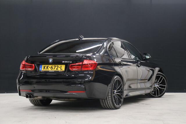 BMW 3-SERIE 330e M Sport [SCHUIFKANTELDAK, PDC V+A, CRUISE CONTROL, STOELVERWARMING, BLUETOOTH TELEFOON, AUTOMATISCHE AIRCO, NAVIGATIE, NIEUWSTAAT]