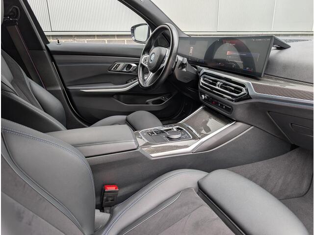 BMW 3-SERIE Touring 330e M-pakket Pro | Comfort | Parking | Carbon | 1e Eig