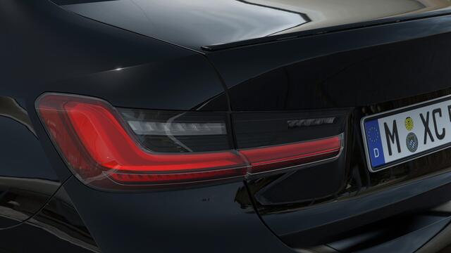 BMW 3-SERIE 330e High Executive M Sport Automaat / Schuif-kanteldak / Sportstoelen / Parking Assistant Plus / Comfort Access / Adaptieve LED / Stuurverwarming / Live Cockpit Professional