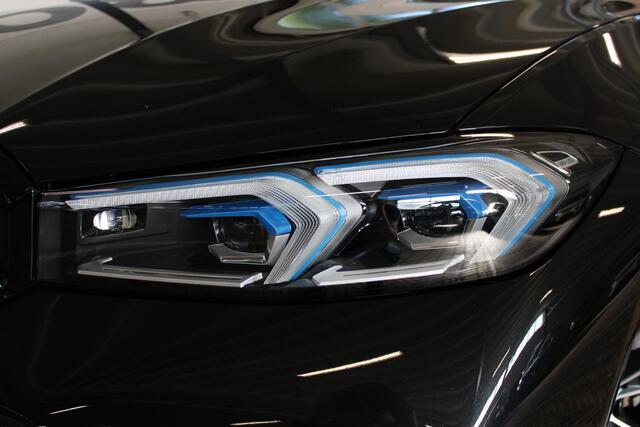 BMW 3-SERIE Touring 320e M-Sport | Incl. 12 maanden garantie | Assisted driving | Trekhaak uitklapbaar | Stoel/stuurverwarming | Climate control | Apple carplay/Android auto | Dealeronderhouden |