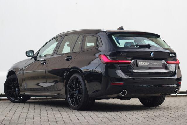 BMW 3-SERIE Touring 330e xDrive | Pano | Trekhaak | Camera