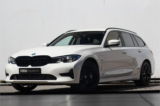 BMW 3-SERIE Touring 330e | ACC | Keyless | Camera