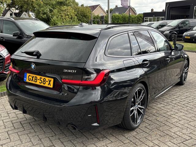BMW 3-SERIE 330i M-Pakket 2024 Btw Auto Lichte Schade