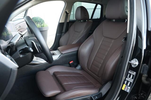 BMW 3-SERIE Touring 320e Executive LCI NAP/Sportstoelen/Leder/Curved Display