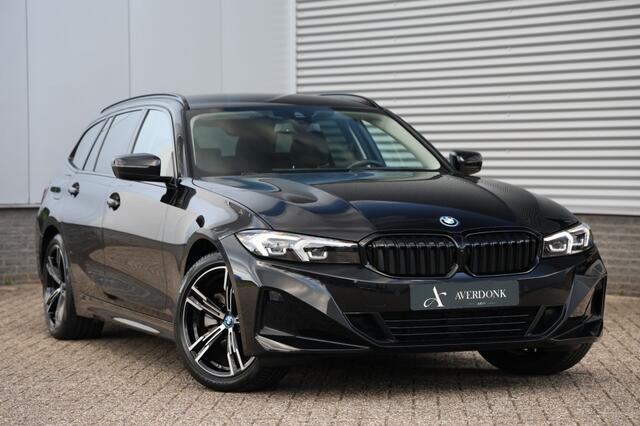 BMW 3-SERIE Touring 320e Executive LCI NAP/Sportstoelen/Leder/Curved Display