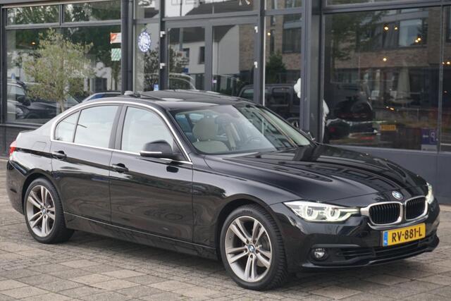 BMW 3-SERIE 320i Corporate Lease High Executive | LCI | DAK | HUD | LEER