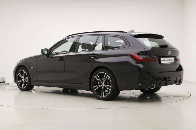 BMW 3-SERIE Touring 330e xDrive M-Sport | Camera | Hifi | Curved Display |