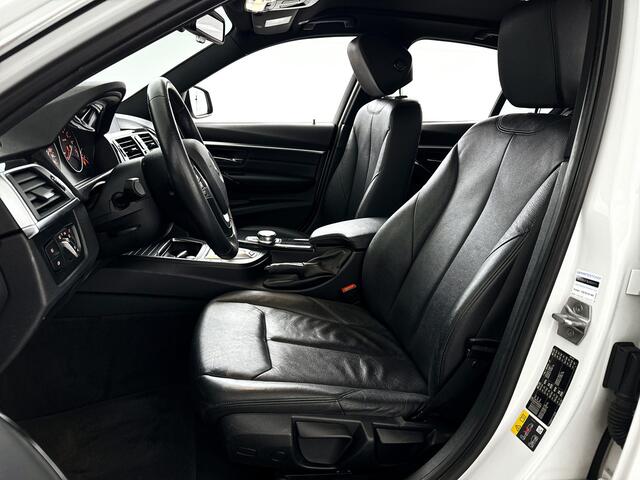 BMW 3-SERIE 330e High Executive | Stoelverwarming