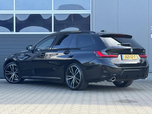 BMW 3-SERIE Touring 320i M sport 184 PK | Keyless | Elek stoelen | 19 inch | Camera