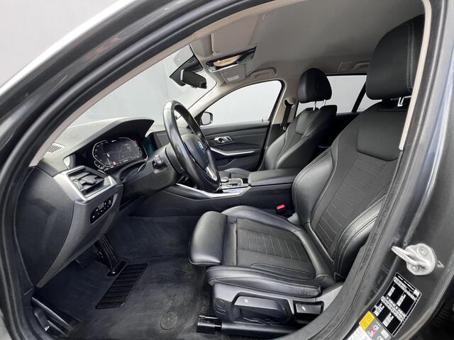 BMW 3-SERIE Touring 330e Business Edition Plus / Dealer onderhouden / Trekhaak elektrisch uitklapbaar 1.500 kg / Navigatie / Apple Carplay Android / Stuur- en stoelverwarming / Elektrische klep /