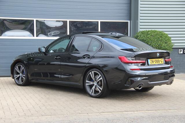 BMW 3-SERIE 330d High Exe | M Sport | Panodak | Sfeerverl | HUD | LED | Navi | CarPlay | ECC | PDC | Cruise | Leder | LMV19'' | El.Trekhaak | Zeer nette