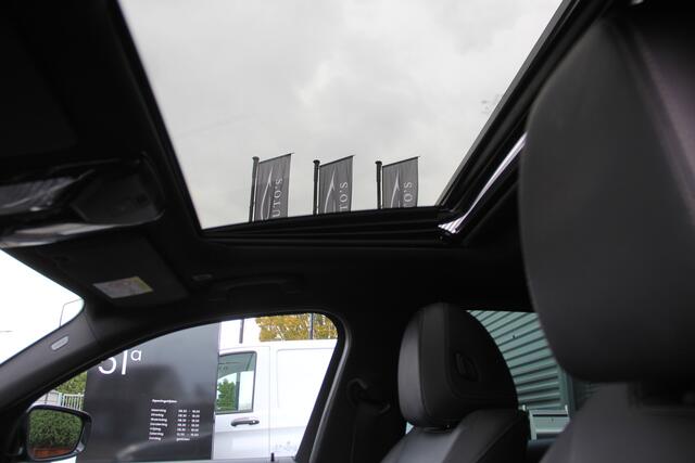 BMW 3-SERIE 330d High Exe | M Sport | Panodak | Sfeerverl | HUD | LED | Navi | CarPlay | ECC | PDC | Cruise | Leder | LMV19'' | El.Trekhaak | Zeer nette