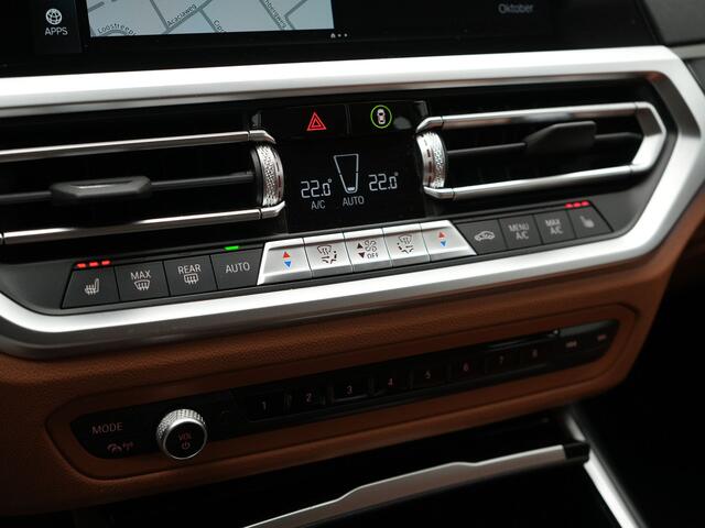 BMW 3-SERIE Touring 320e Sportline Plug In Hybrid 204pk Dealer O.H PHEV | Lederen Sportstoelen Verwarmd | Sfeerverlichting | Apple Carplay | Navigatie | Cruise Control | Virtual | DAB |