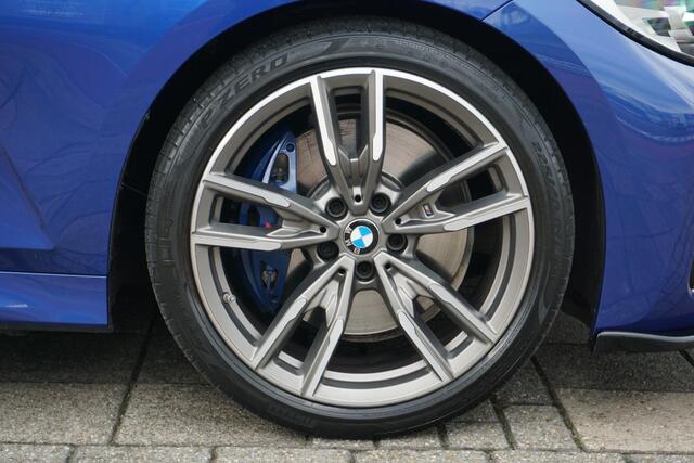 BMW 3-SERIE 320i Executive Edition | M pakket | H&K | Trekhaak