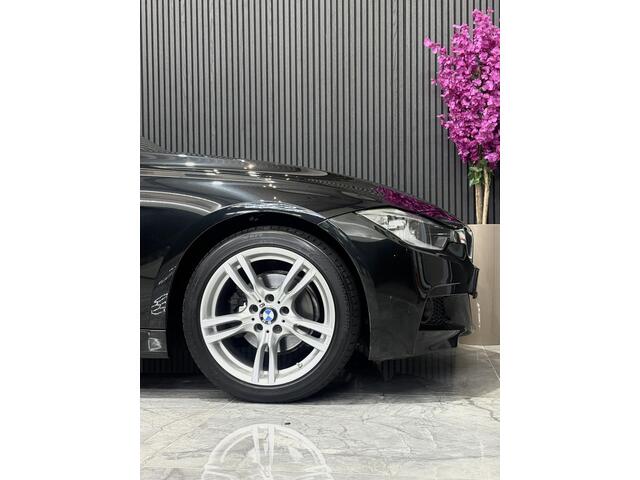 BMW 3-SERIE 316i M sport LED NAVI TREKHAAK NAP