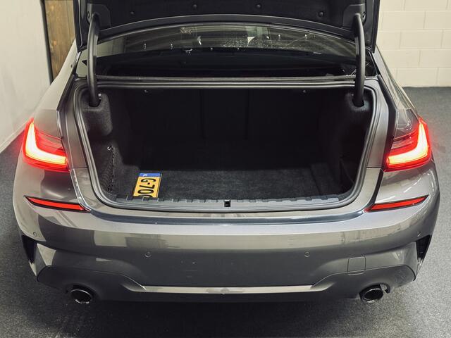 BMW 3-SERIE 320i High Ex. M-Sport ShadowLine | 19" | Leder | Trekhaak