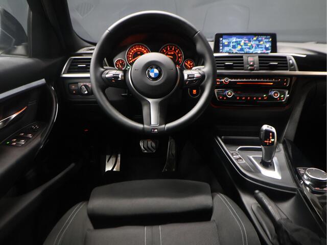 BMW 3-SERIE Touring 318i M-Sport [M SPORTSTUUR, GROOT NAVIGATIE, APPLE CARPLAY, PDC ACHTER, LED, TREKHAAK AFNEEMBAAR, CRUISE, CLIMATE, NIEUWSTAAT]