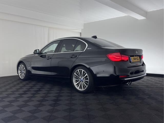 BMW 3-SERIE 330e High Executive Plug-In Aut. *FULL-LEATHER | FULL-LED | ADAPTIVE-CRUISE | MEMORY-PACK | KEYLESS | HIFI-SOUND | CAMERA | HEATED-SPORTSEATS | DAB+ | NAVI-FULLMAP | PRIVACY-GLASS | SHIFT-PADDLES | 18"ALU*
