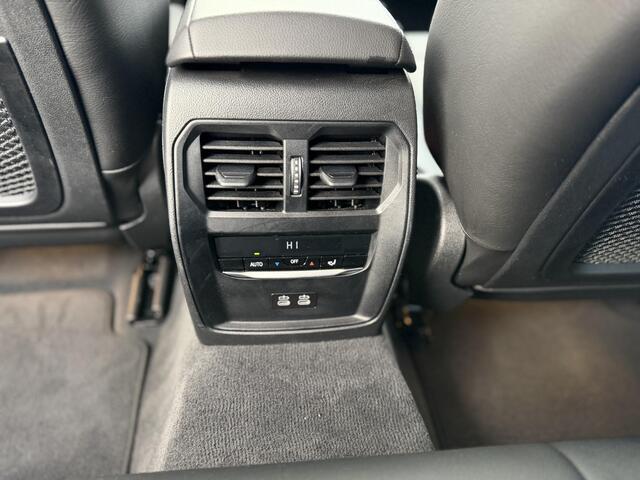 BMW 3-SERIE Touring 320e LCI Widescreen