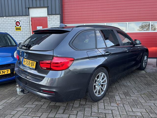 BMW 3-SERIE Touring 316d Executive TREKHAAK / FULL LED / SPORTSTOEL / LEDER / NAVI / AIRCO / PDC / BLUETOOTH / CRUISE