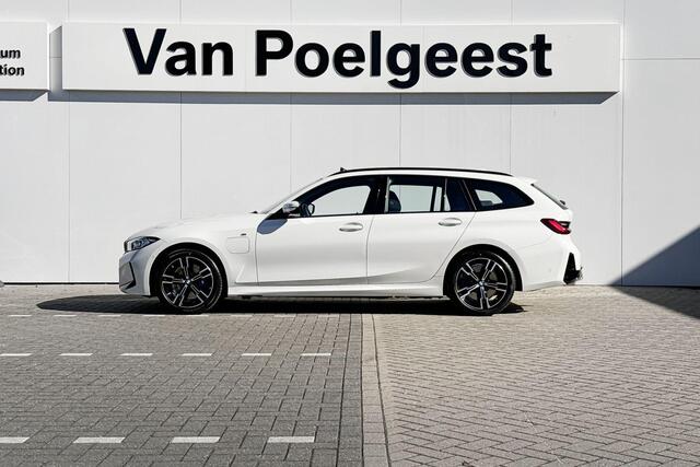 BMW 3-SERIE Touring 330e | Selections