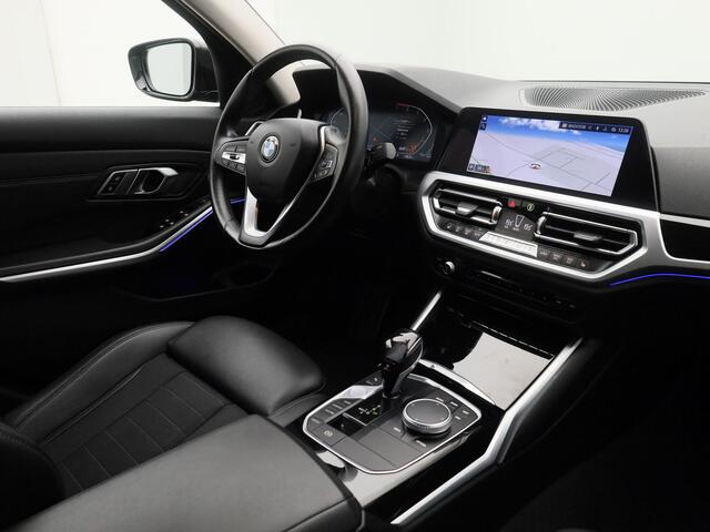 BMW 3-SERIE 320i Automaat High Executive | SHADOW | NAVI | STOELVERWARMING