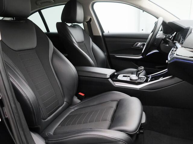 BMW 3-SERIE 320i Automaat High Executive | SHADOW | NAVI | STOELVERWARMING