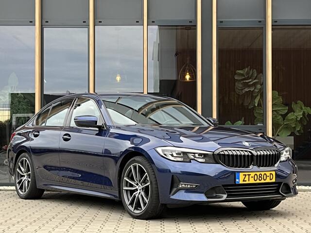 BMW 3-SERIE 320i Executive | Carplay | Stoelverwarming | Sportstoelen |