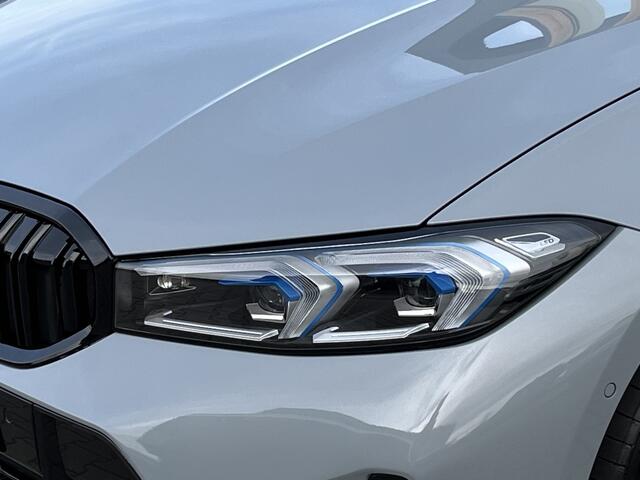 BMW 3-SERIE Touring 330e xDrive | Pano | Head-up | Memory |Keyles | Leder |