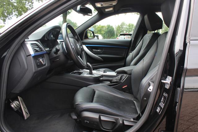 BMW 3-SERIE 320i Edition M Sport / Trekhaak / Leder / Navigatie / 18'' / Stoelverwarming / Cruise Control