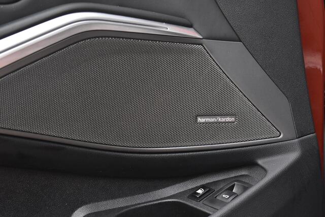 BMW 3-SERIE 330e M Sport Individual | Pano | Laser | ACC | Head-Up | Memory Seats | 19'' Wielen |