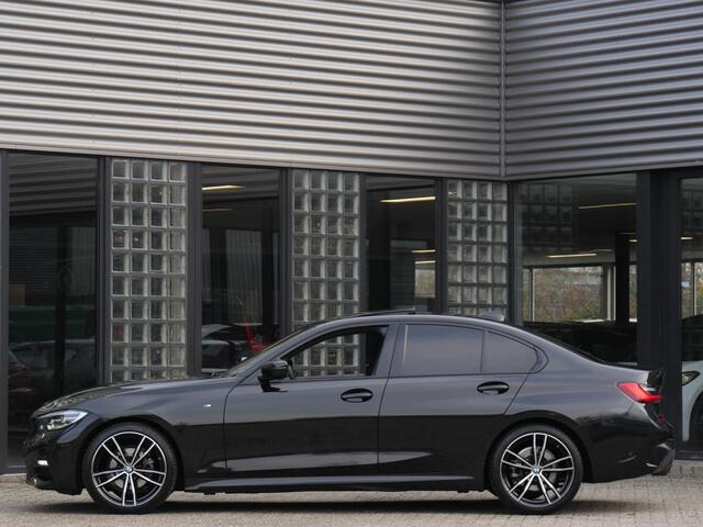 BMW 3-SERIE 318i M-SPORT/ SCHUIFDAK/ PARKING PACK/ SHADOW LINE