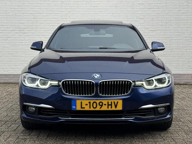 BMW 3-SERIE Touring Edition M Sport Shadow High Executive / Pano / Trekhaak / Lederen Bekleding / Stoeverwarming / Elektrische Achterklep / Navi / Cruise / Clima /