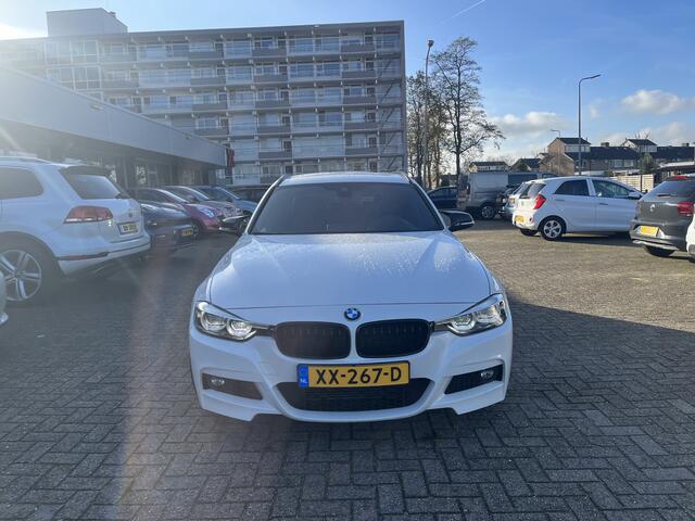 BMW 3-SERIE Touring 318i M Sport Edition Lmv Navi Automaat Cruise Pdc Klima Nap